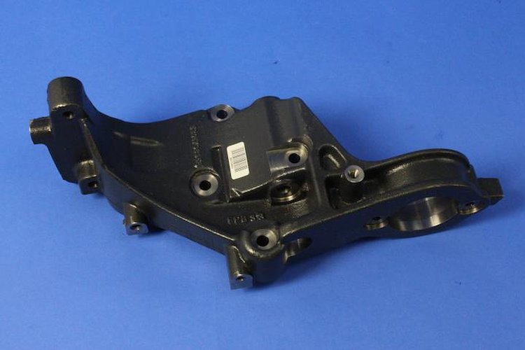 BRACKET ALTERNATOR
