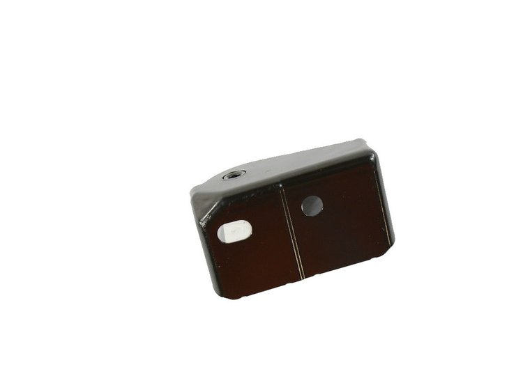 BRACKET FENDER MOUNTING