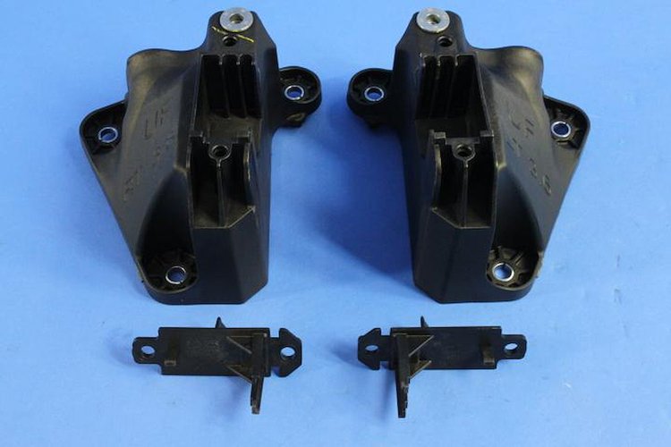 BRACKET RADIATOR