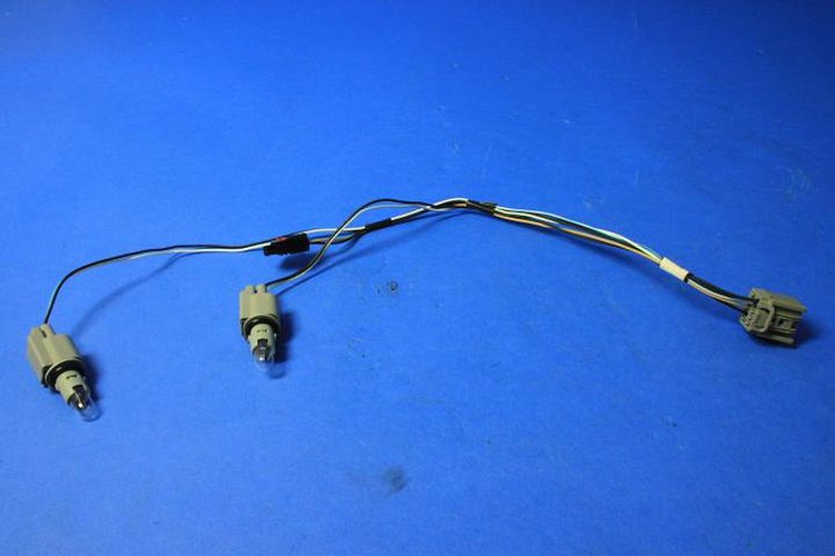 WIRING LICENSE LAMP