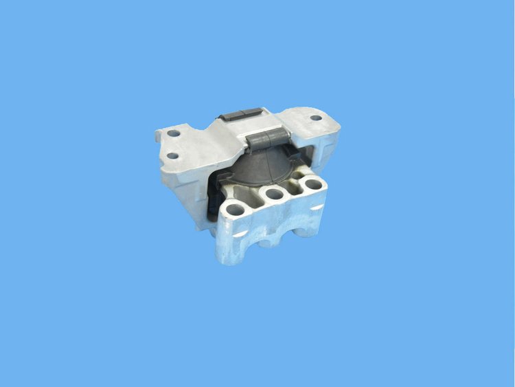 INSULATOR ENGINE MOUNT