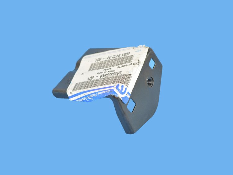 BRACKET FENDER DOG LEG
