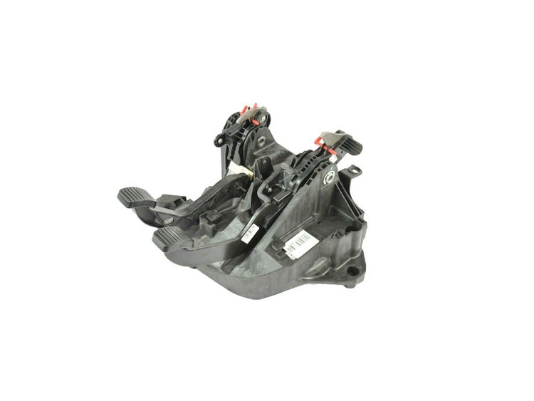 PEDAL BRAKE AND CLUTCH