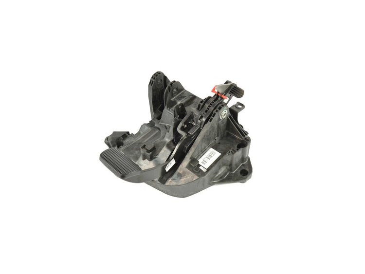 PEDAL BRAKE