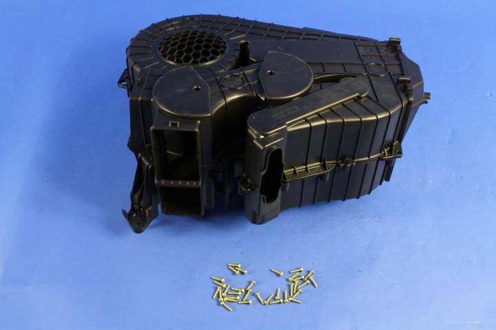 HOUSING A/C&HEATER UPPER