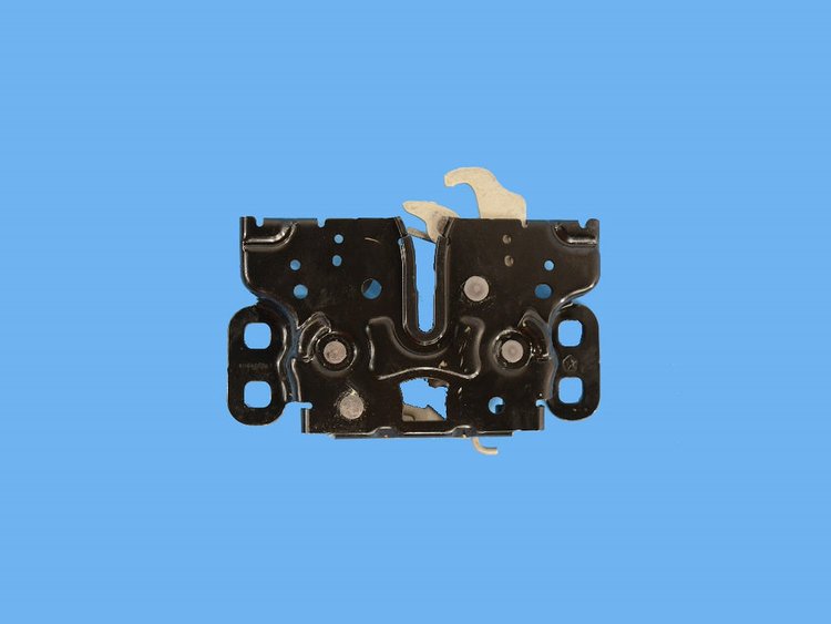 LATCH HOOD