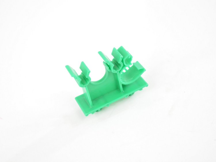 CLIP MOLDING