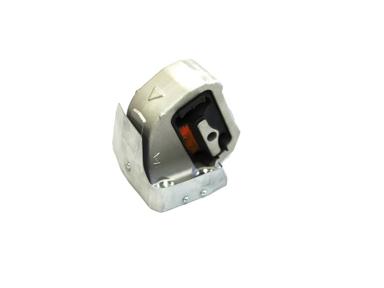 INSULATOR ENGINE MOUNT