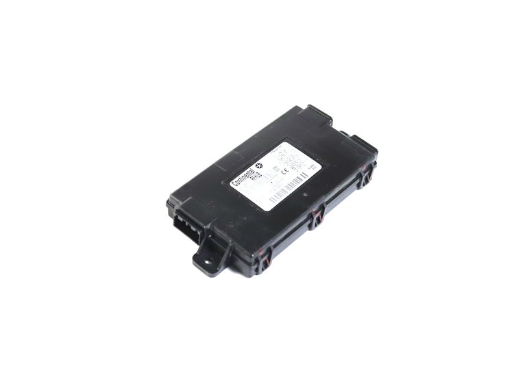 RECEIVER HUB