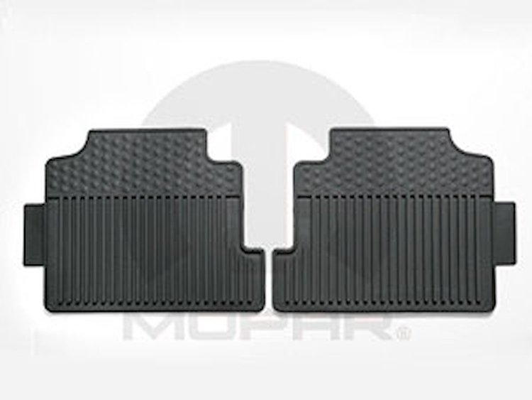 Slush-Style Floor Mats 2004-06 Chrysler Pacifica