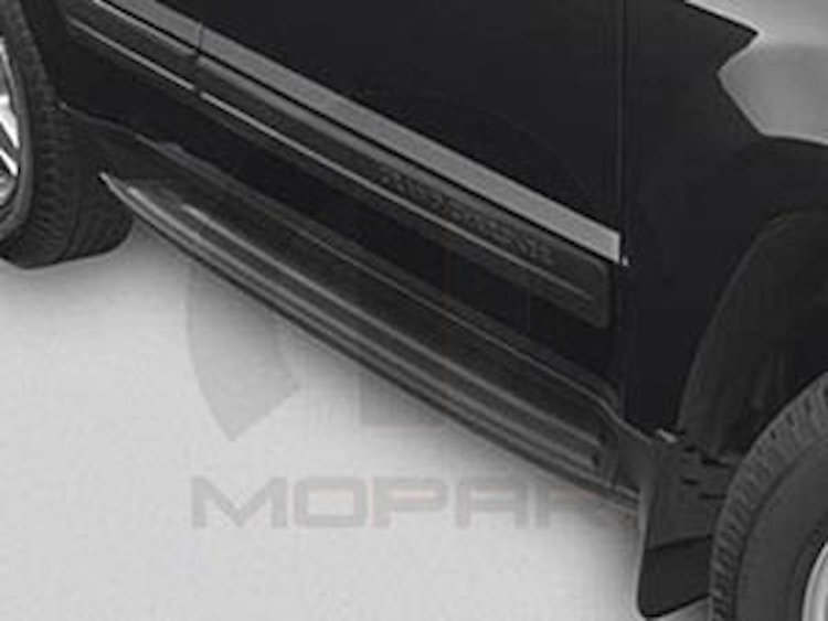 Premium Molded Running Boards 2005-10 Jeep Grand Cherokee