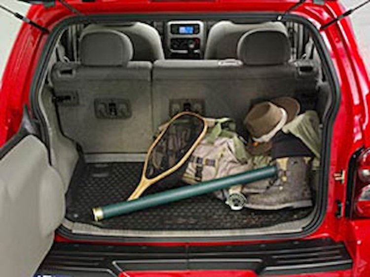 Molded Cargo Area Tray 2005-07 Jeep Liberty