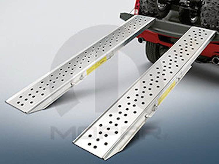 Folding Cargo Ramp 2005-11 Dodge Dakota