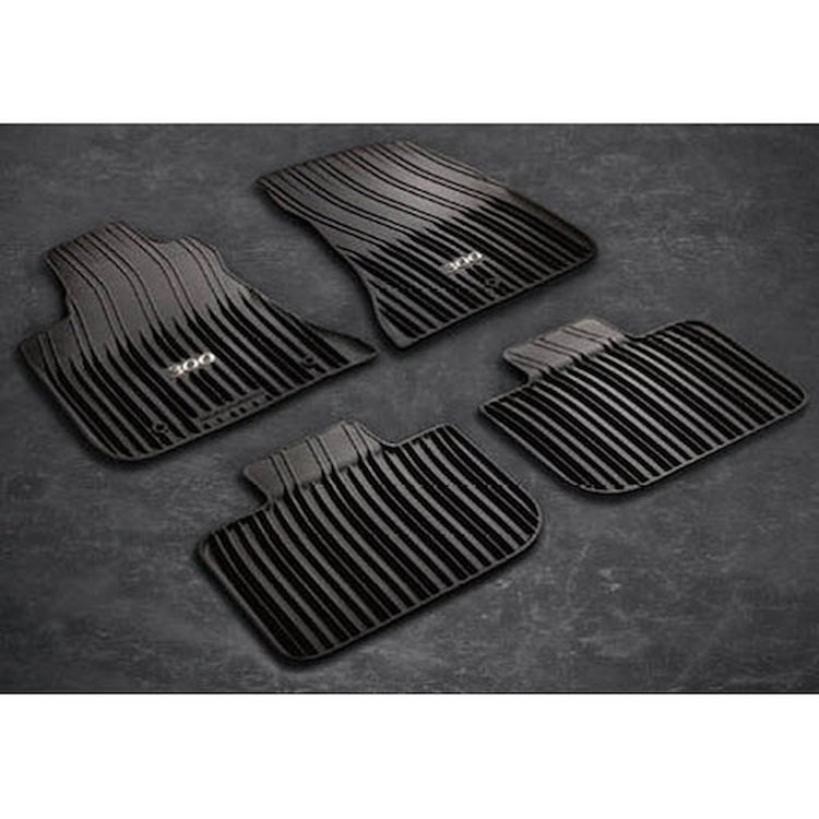 Slush-Style Floor Mats 2011-13 Chrysler 300
