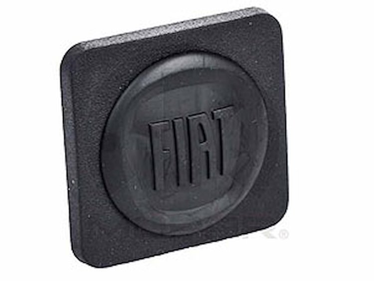 Hitch Receiver Plug 2012-13 Fiat 500