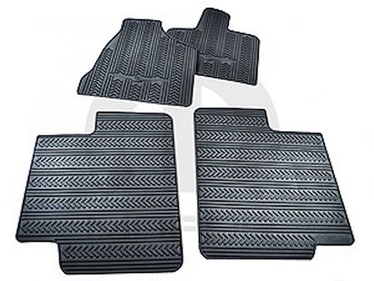 Slush-Style Floor Mats 2011 Chrysler Town & Country