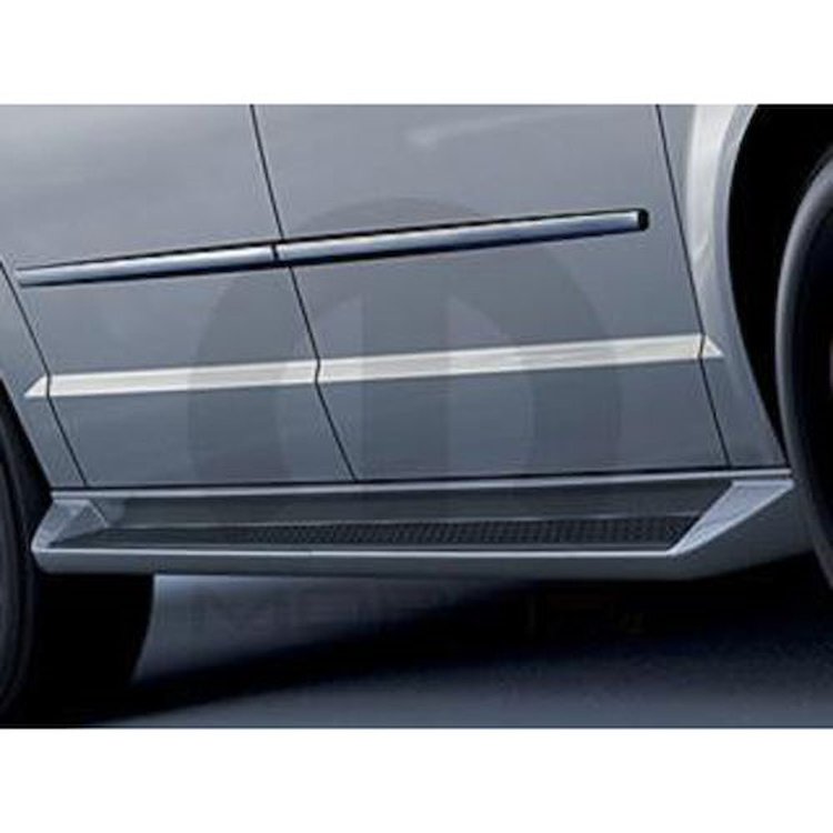 RUNNING BOARD MOLDED