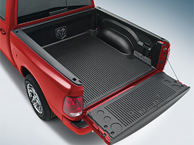 BEDLINER UNDER RAIL