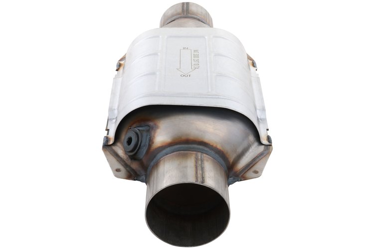 4270 Muffler - Heavy Duty; 3.5 In. Inlet; 3.5 In. Outlet; C/CR Config.; 26 In. Body; 32 In. OAL; OE comparable