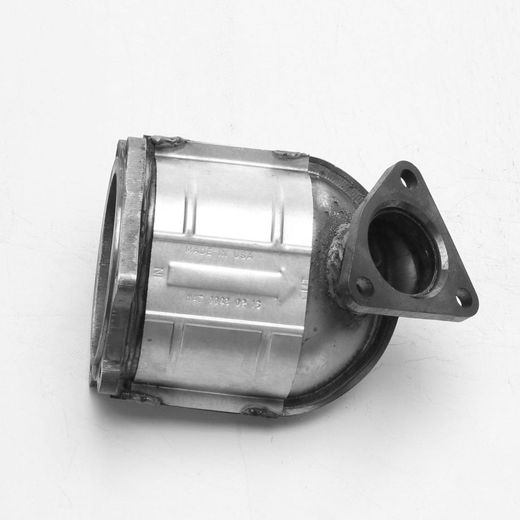 641200 Federal/EPA Catalytic Converter - Direct Fit; 2003-2006 Nissan Sentra Front