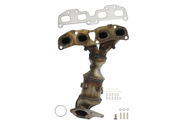 641427 Federal/EPA Catalytic Converter - Direct Fit w/ Integrated Manifold; Fits Select Nissan