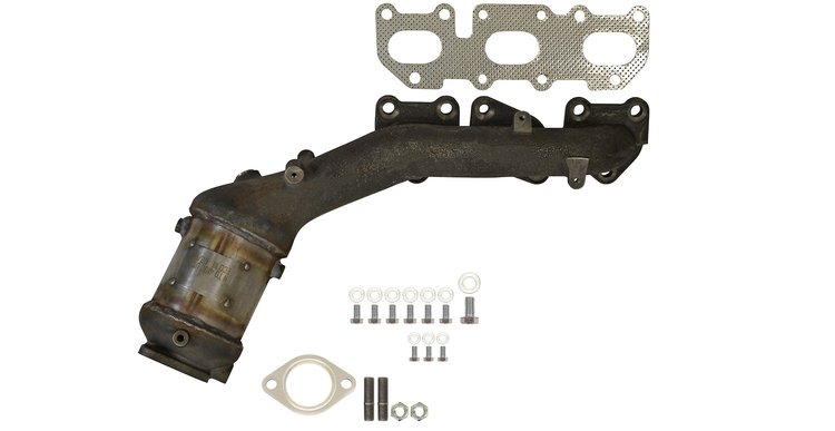 641495 Federal/EPA Catalytic Converter - Direct Fit w/ Integrated Manifold; 2007-2009 Kia Sorento Front Right