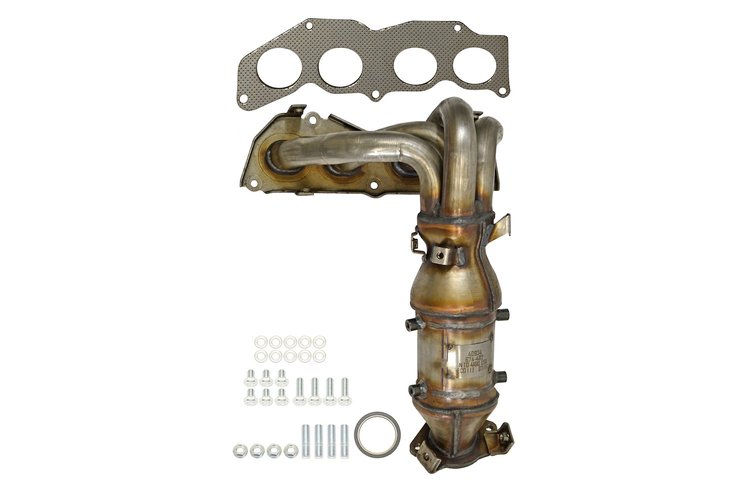641506 Federal/EPA Catalytic Converter - Direct Fit w/ Integrated Manifold; Fits Select Toyota
