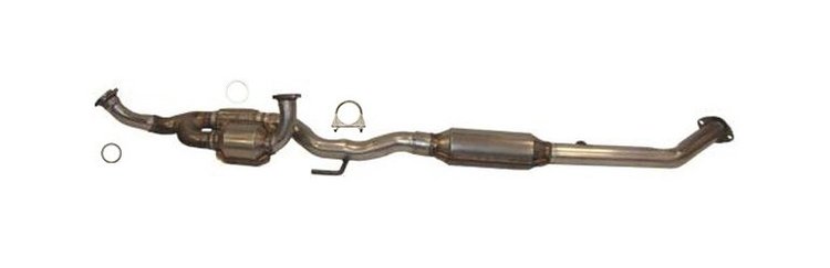 643101 Federal/EPA Catalytic Converter - Direct Fit; 1999-2000 Toyota Sienna Rear