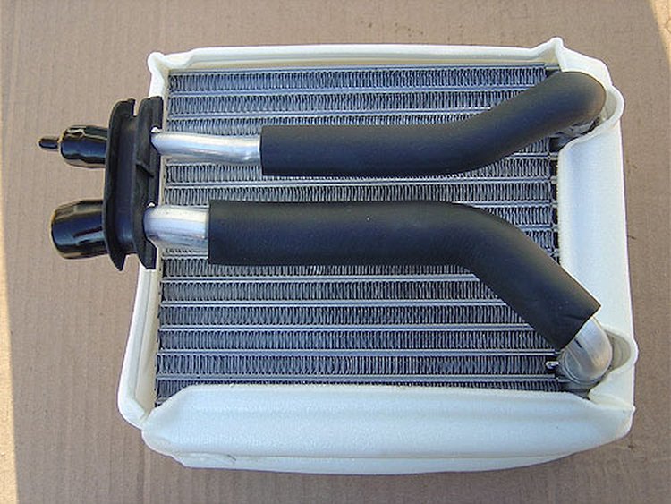 A/C Evaporator Core Fits: 2004-"05 Dodge Caravan & Chrysler Town & Country
