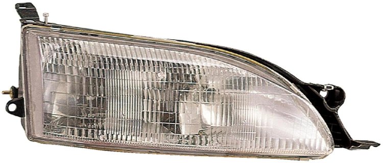 1590667 Headlight Assembly; Toyota Camry 1995-1996