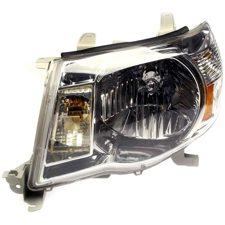 1590994 Headlight Assembly; Toyota Tacoma 2005-2011