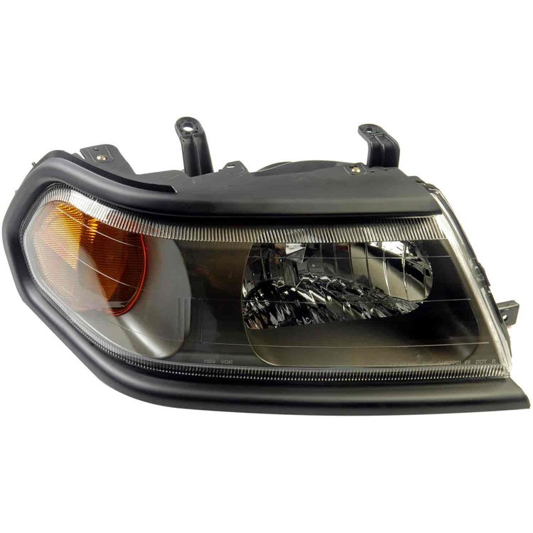 1591082 Headlight Assembly; Mitsubishi Montero Sport 2000-2004