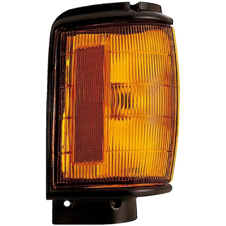 1630687 Turn Signal / Parking Light Assembly; Toyota