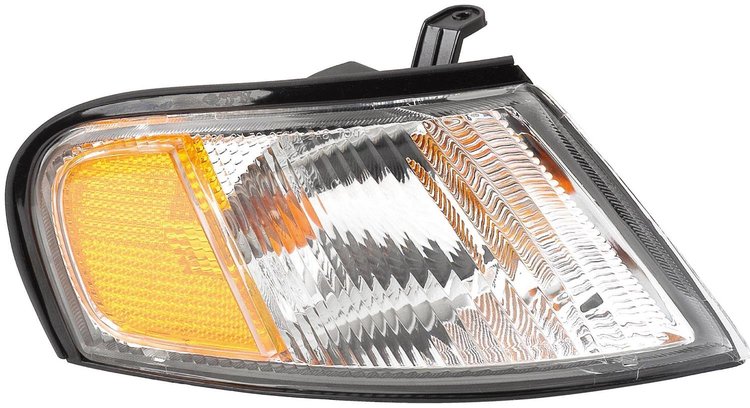 1630827 Turn Signal / Parking Light Assembly; Nissan Altima 1998-1999