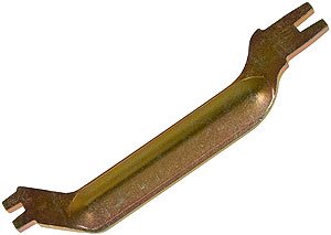 21149 Drum Brake Bar Lever; 1960-1995 Chevrolet; 1966-1995 GMC; 1977 Pontiac