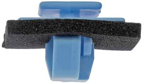 963-535 Fender Flare Head Dia. 0.78 x 0.55 in. Shank Long 0.39 in. Hole Dia. 0.48 in.; 14.22 mm