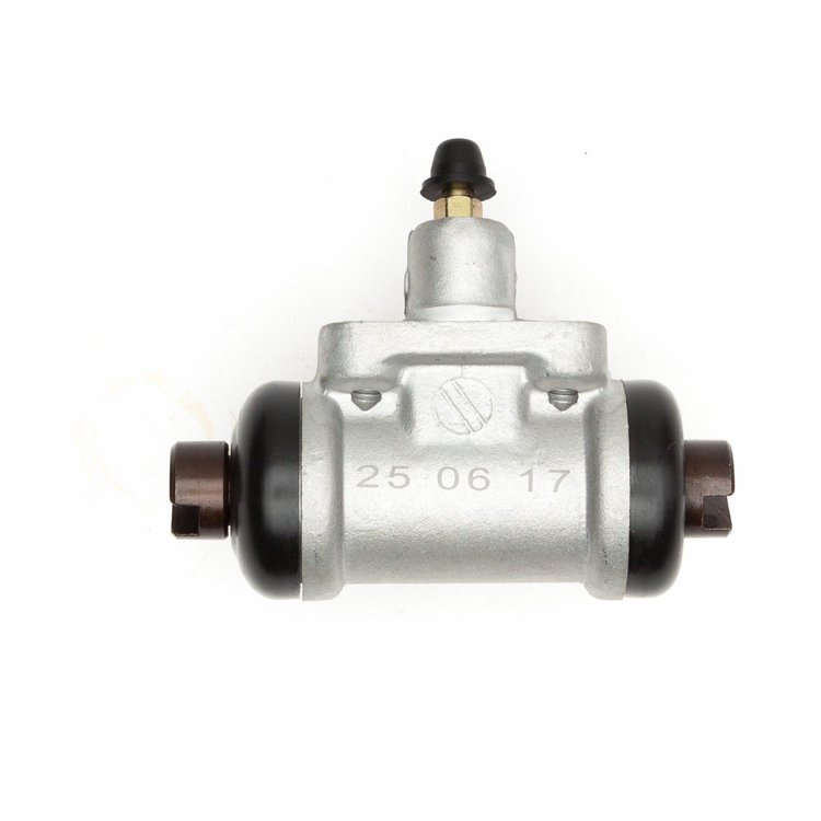 Brake Wheel Cylinder, 1986-1995 Infiniti/Nissan, Position: Rear
