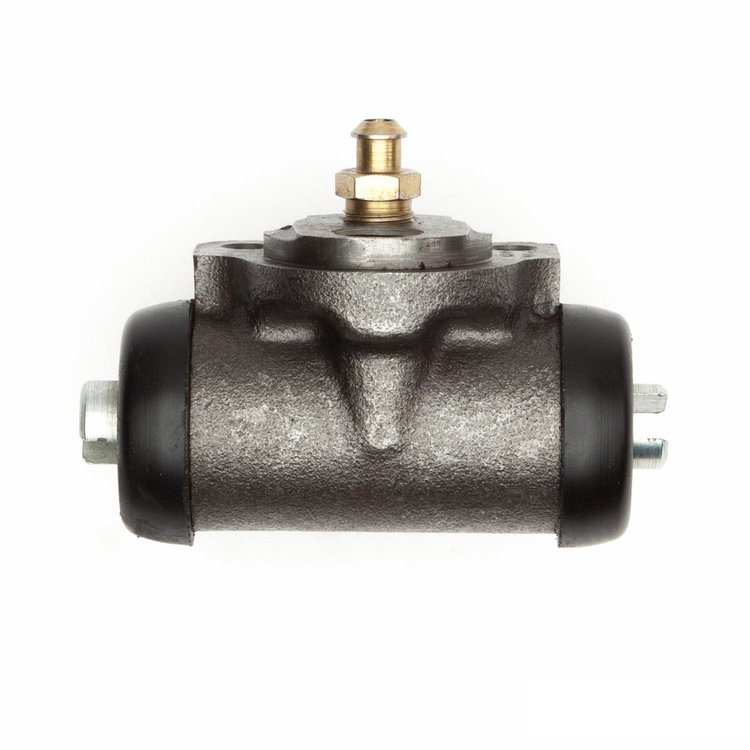 Brake Wheel Cylinder, 1984-1988 Mitsubishi, Position: Rear