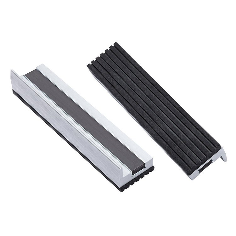 56473 Yost Model MR-350 5 in. Magnetic Aluminum Jaw Cap w/ Rubber Surface