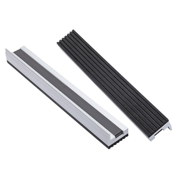56477 Yost Model MR-380 8 in. Magnetic Aluminum Jaw Cap w/ Rubber Surface