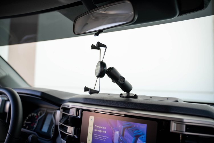 DEVICE DASH MOUNT