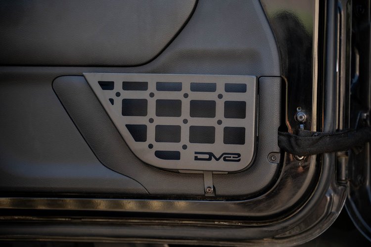 INTERIOR MOLLE