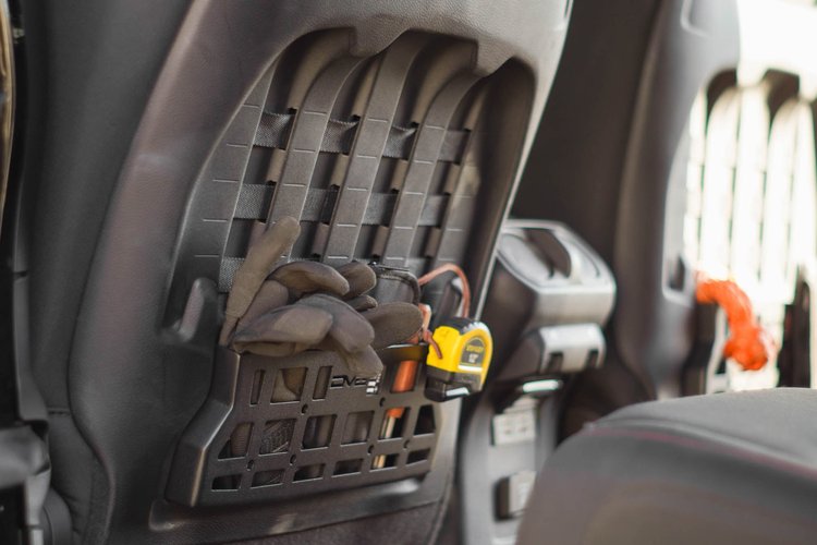 INTERIOR MOLLE