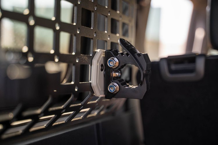 MOLLE TOOL MOUNT