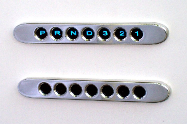 90907-00 7 Lamp Panel, Horizontal, Polished