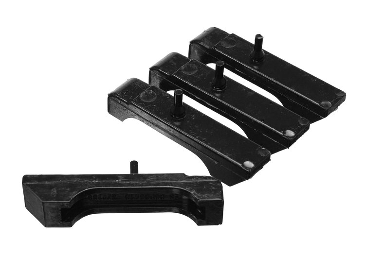 Polyurethane Radiator Isolator Pad Set for Small Block 3-Row Radiators, Black