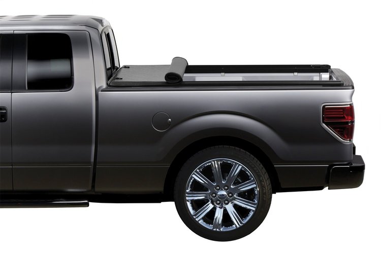 50457 Express Tonno Tonneau Cover for 19 (New Body Style)-21 Silv/Sierra 1500 6 ft.7 in.