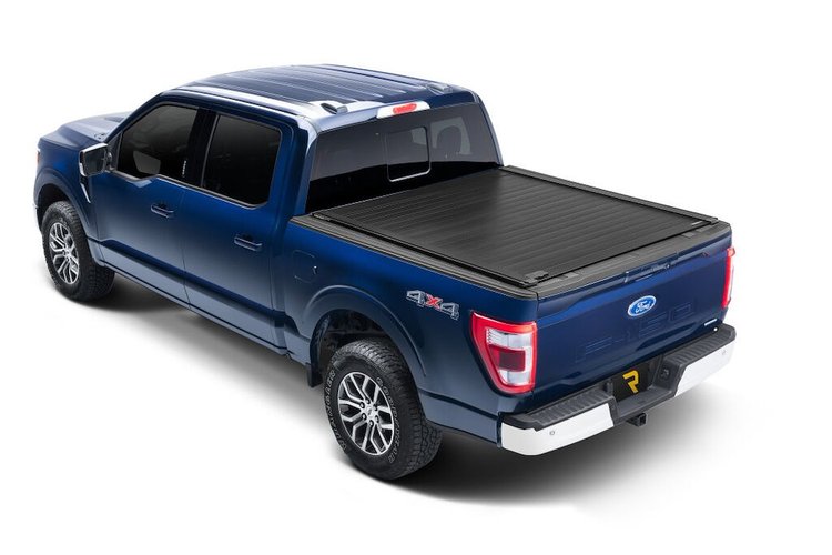 T-80379 RetraxPRO XR Retractable Tonneau Cover Fits Select Ford F-150 6' 7" Bed without Stake Pockets