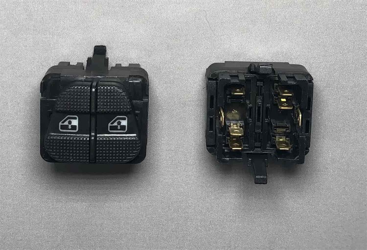 POWER WINDOW SWITCH