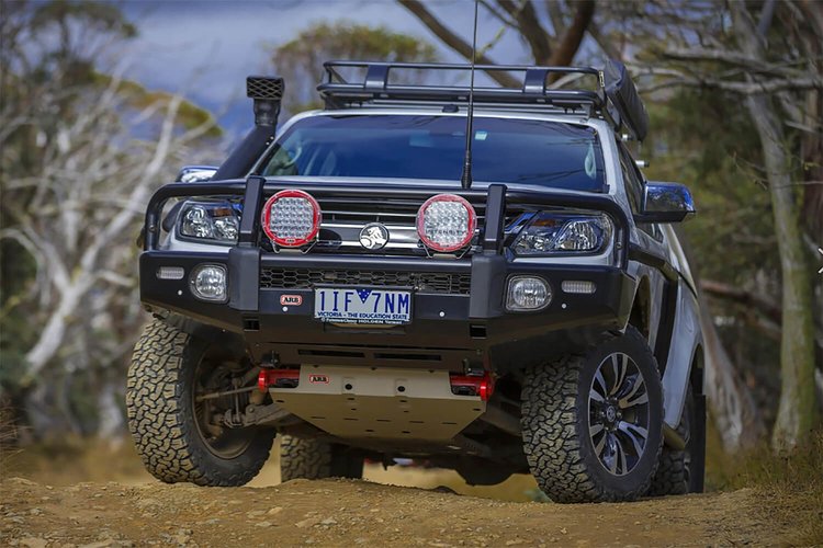 3448510B Summit Winch Bumper w/ Fit Kit [Black Finish]